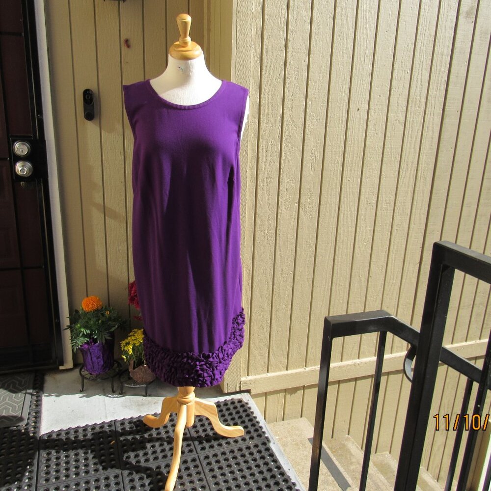 #439  NEW WOMAN'S PURPLE SHEATH DRESS BY TAYLOR  (SIZE 16W)